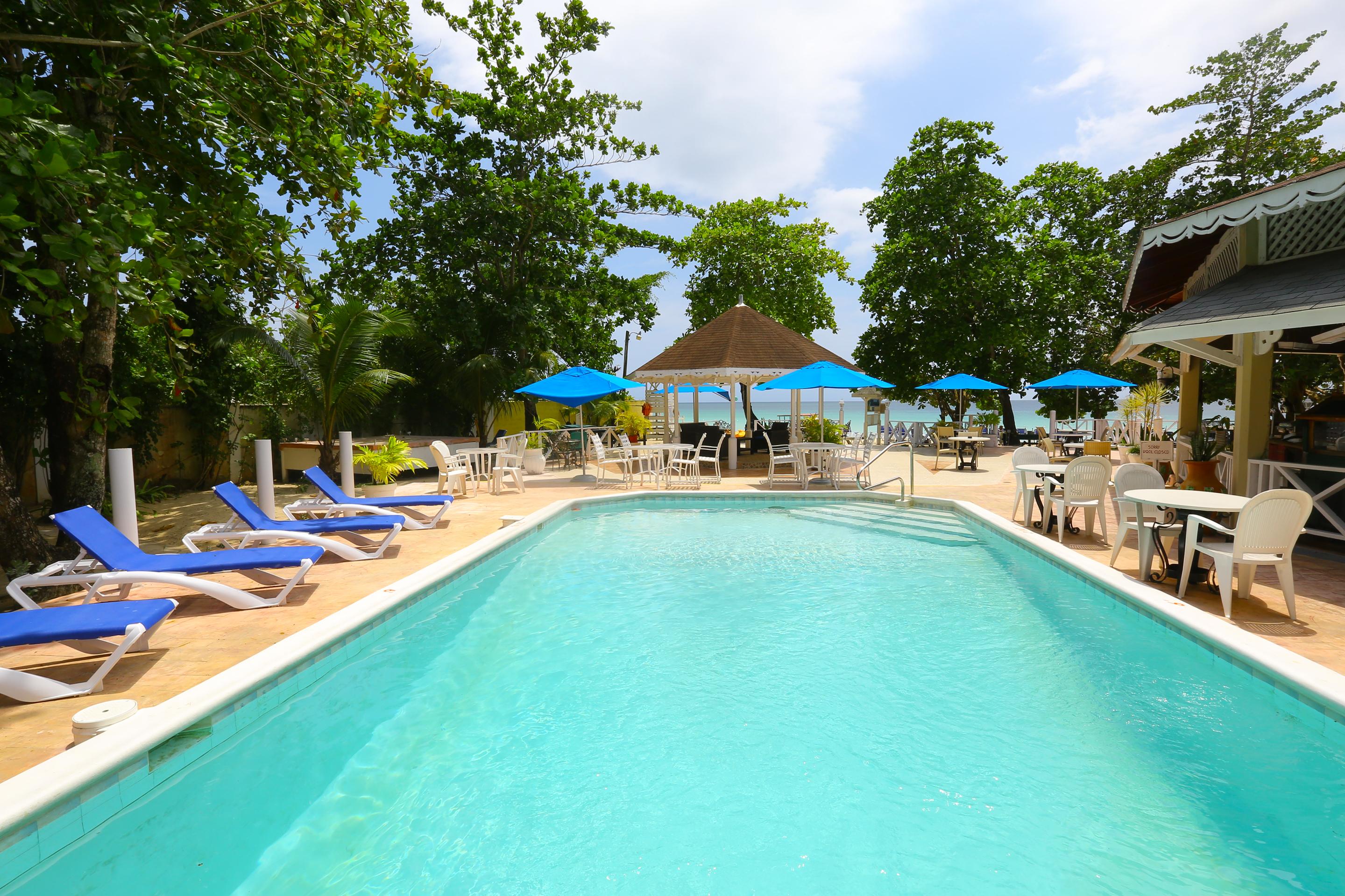 Merrils Beach Resort II Negril Esterno foto