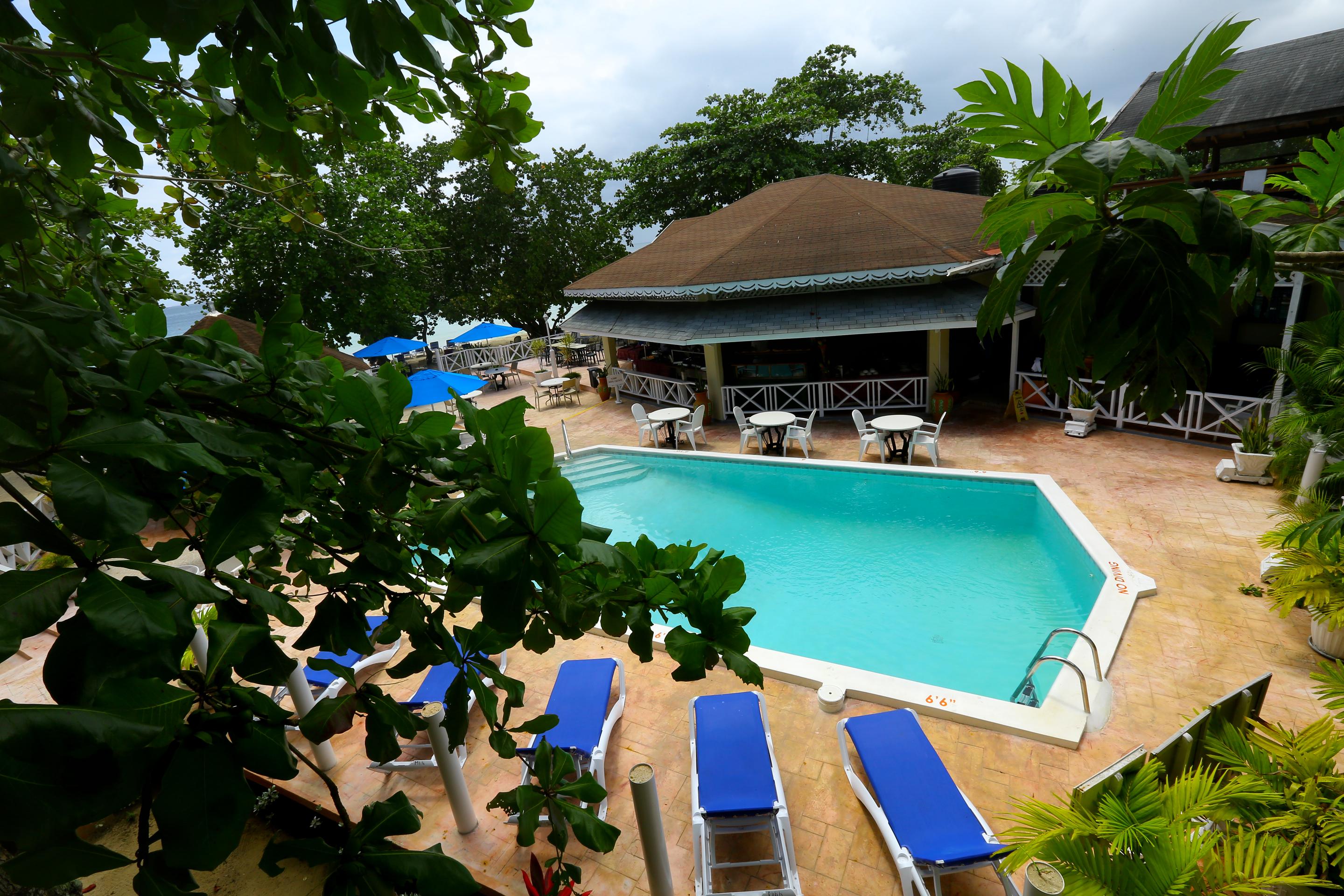 Merrils Beach Resort II Negril Esterno foto