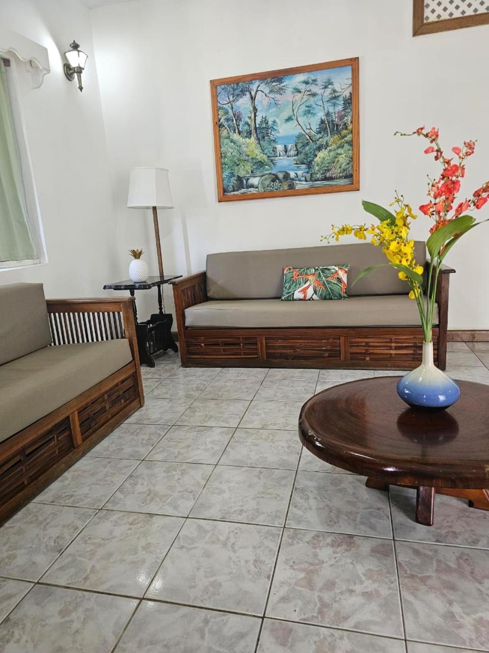 Merrils Beach Resort II Negril Esterno foto