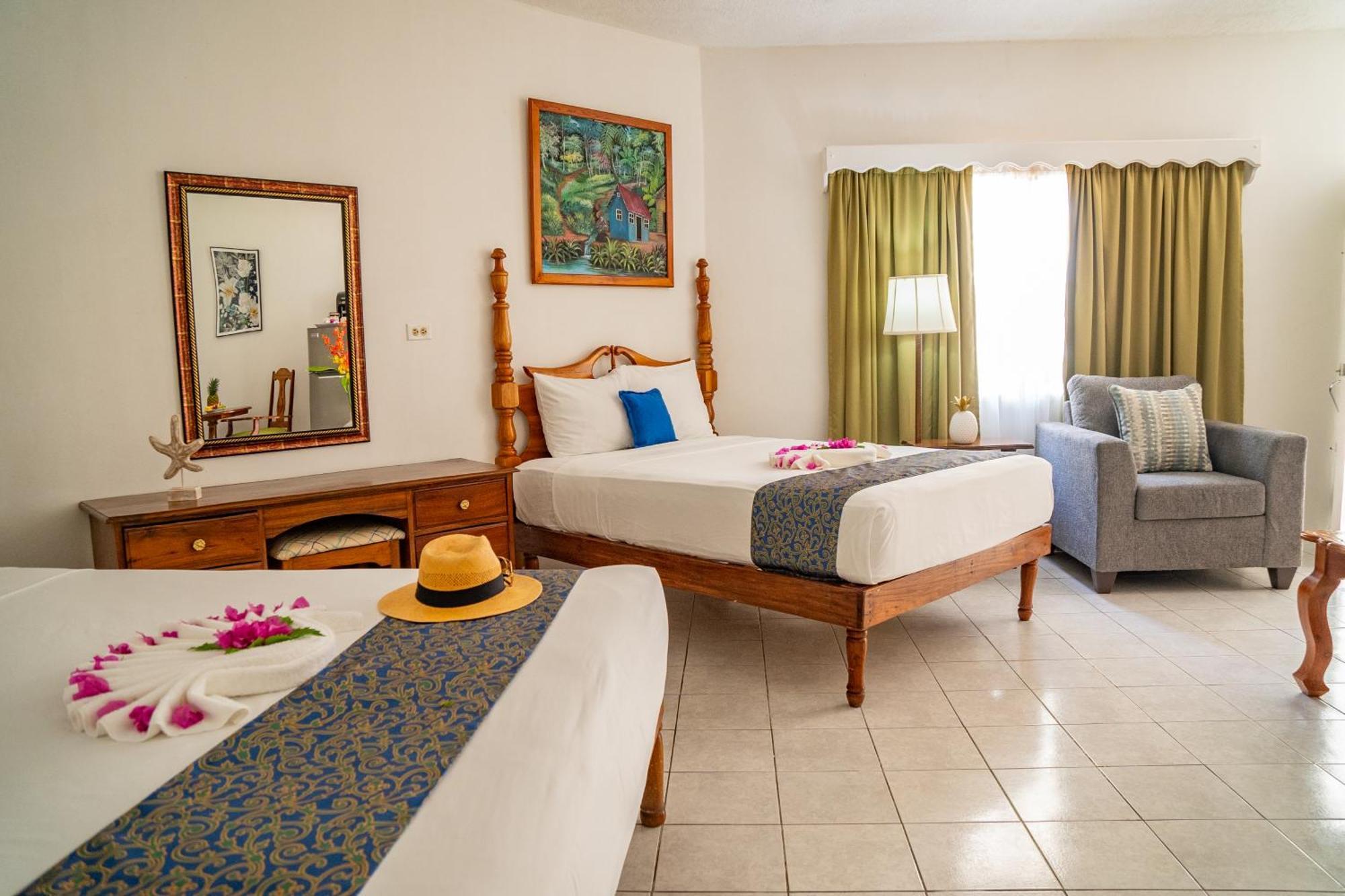 Merrils Beach Resort II Negril Esterno foto