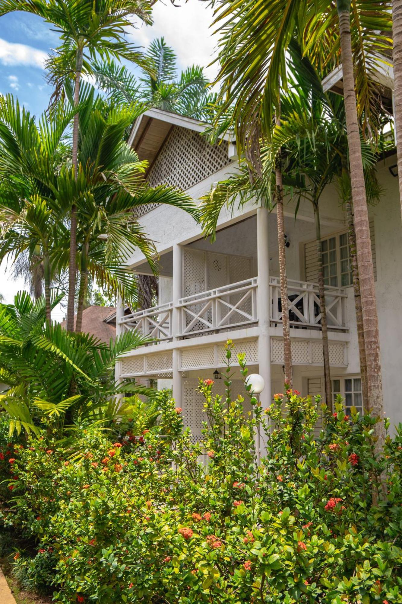 Merrils Beach Resort II Negril Esterno foto
