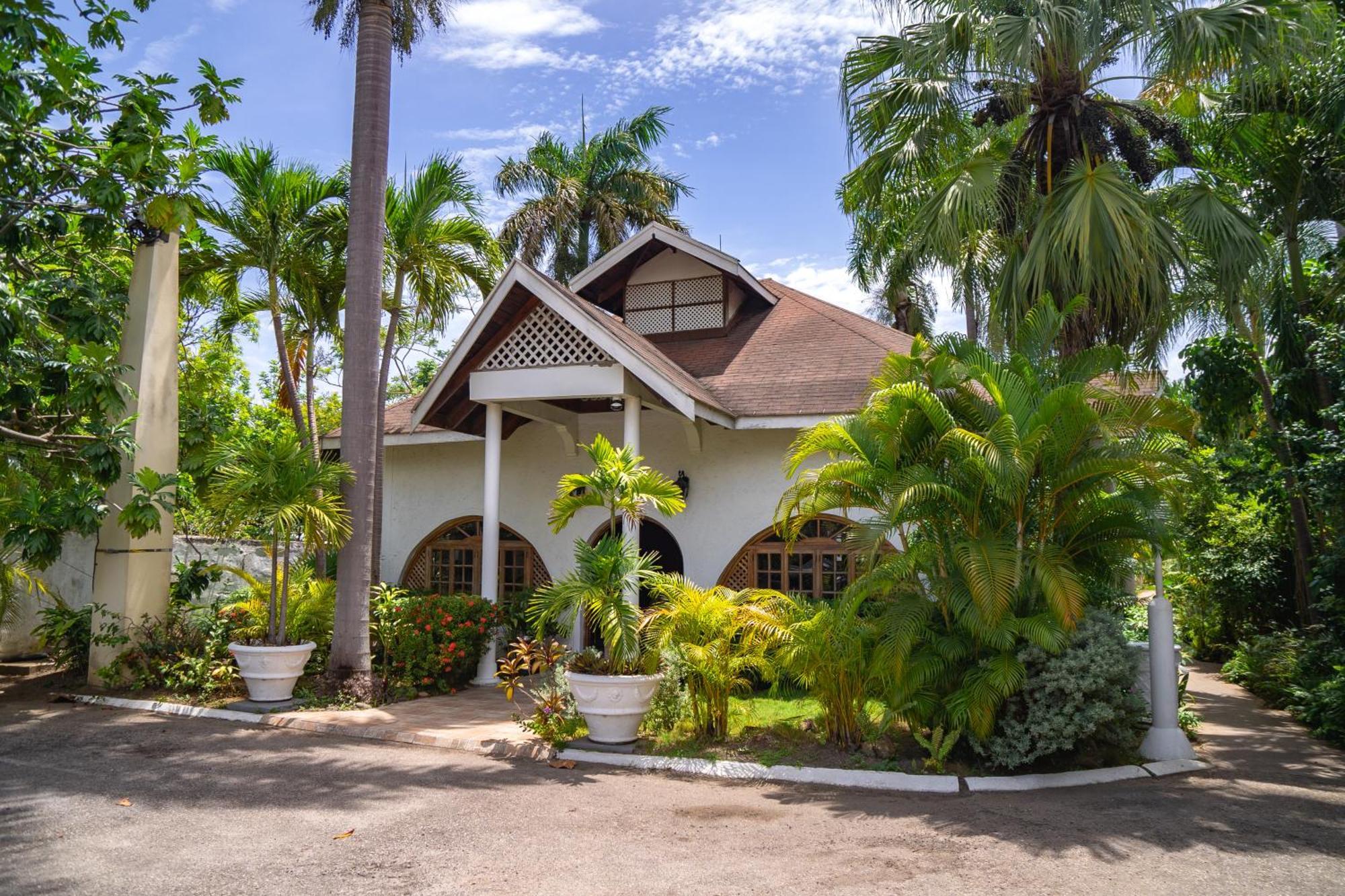 Merrils Beach Resort II Negril Esterno foto