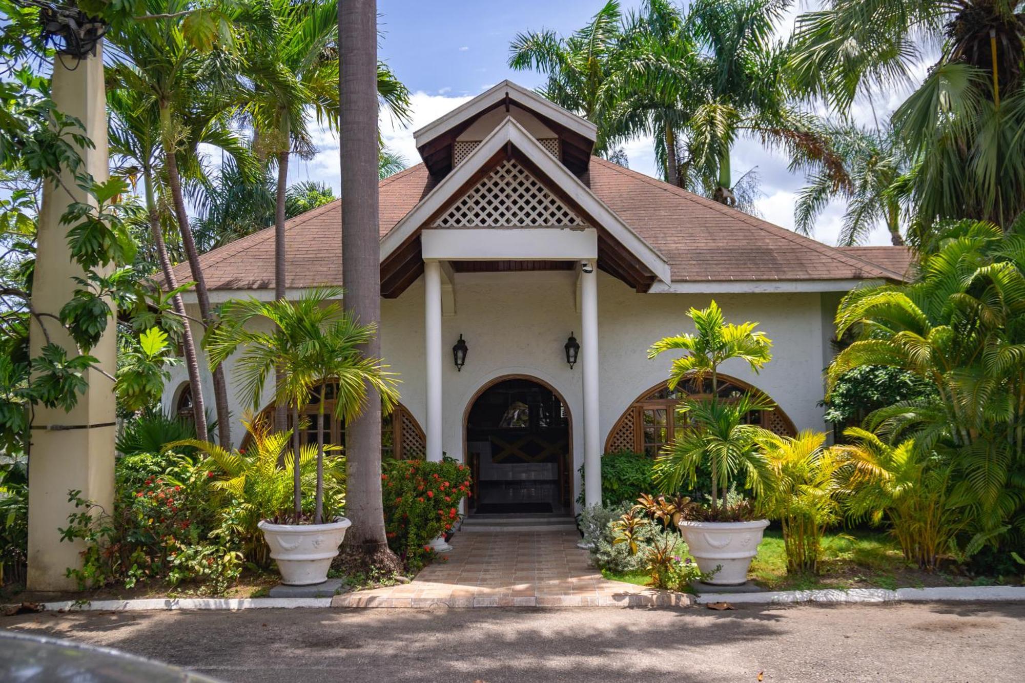 Merrils Beach Resort II Negril Esterno foto