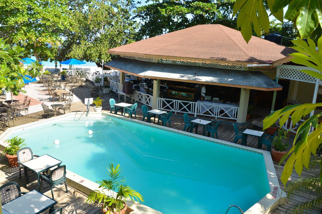 Merrils Beach Resort II Negril Esterno foto