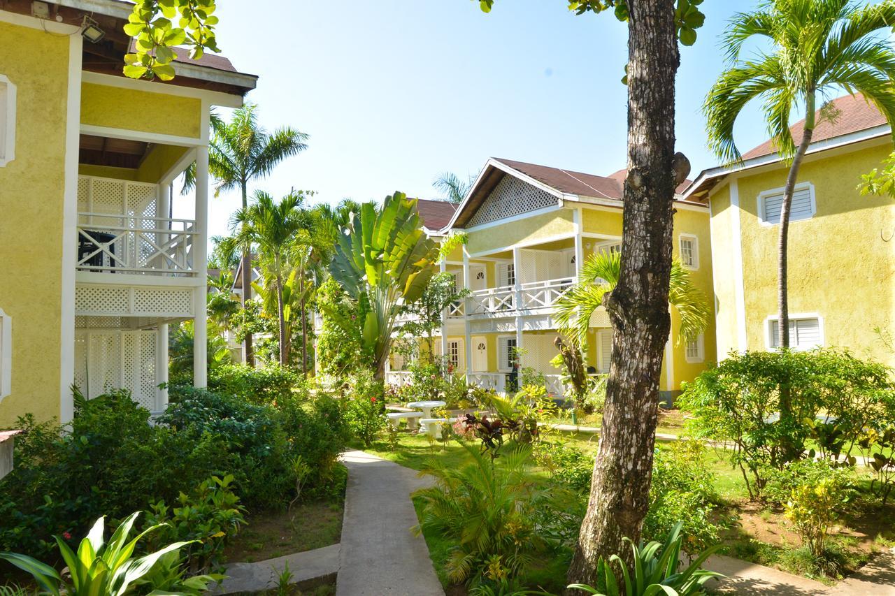 Merrils Beach Resort II Negril Esterno foto